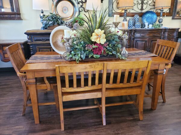 #8190 (CH2302) Table, (4) Chairs, Bench & (1) Leaf
