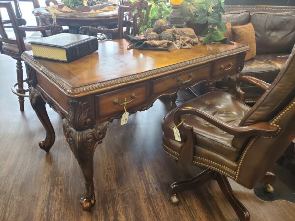 #8268 (SH2604) Writing Desk